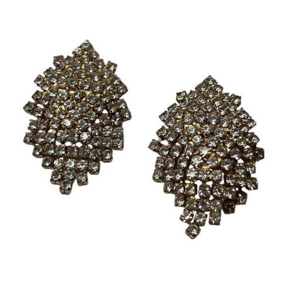 Beautiful Waterfall Rhinestone Goldtone Dangle Clip On 2” Earrings - Picture 8 of 8